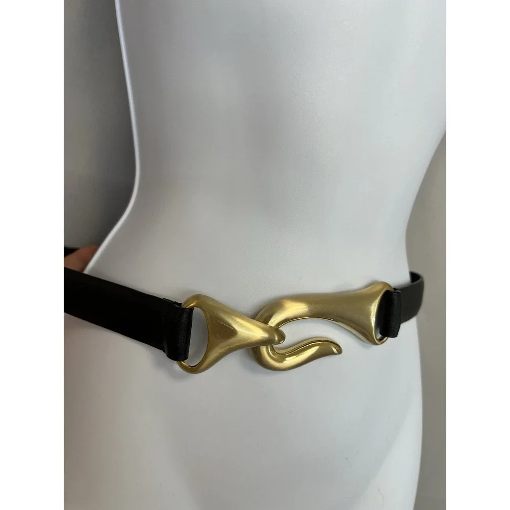 Chico's Womens Black M/L Adjustable Gold Tone‎ Claw Buckle Leather Belt